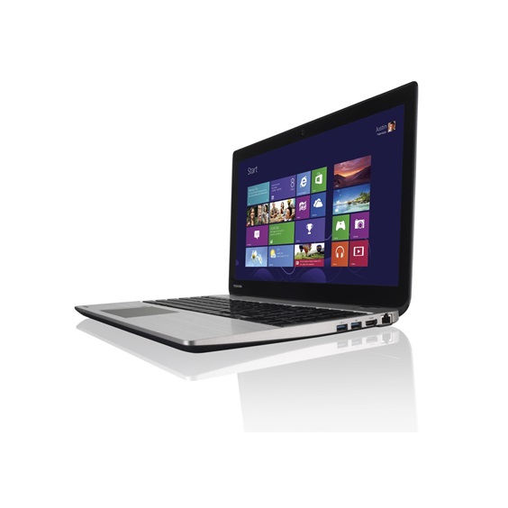 Toshiba Satellite U50T-A-10H stříbrný